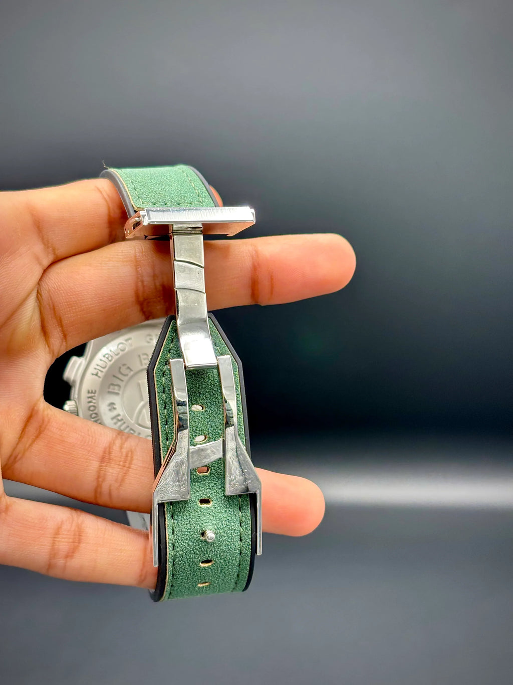 Hublot – Green Dial with Silver Case & Green Leather Strap - elapse