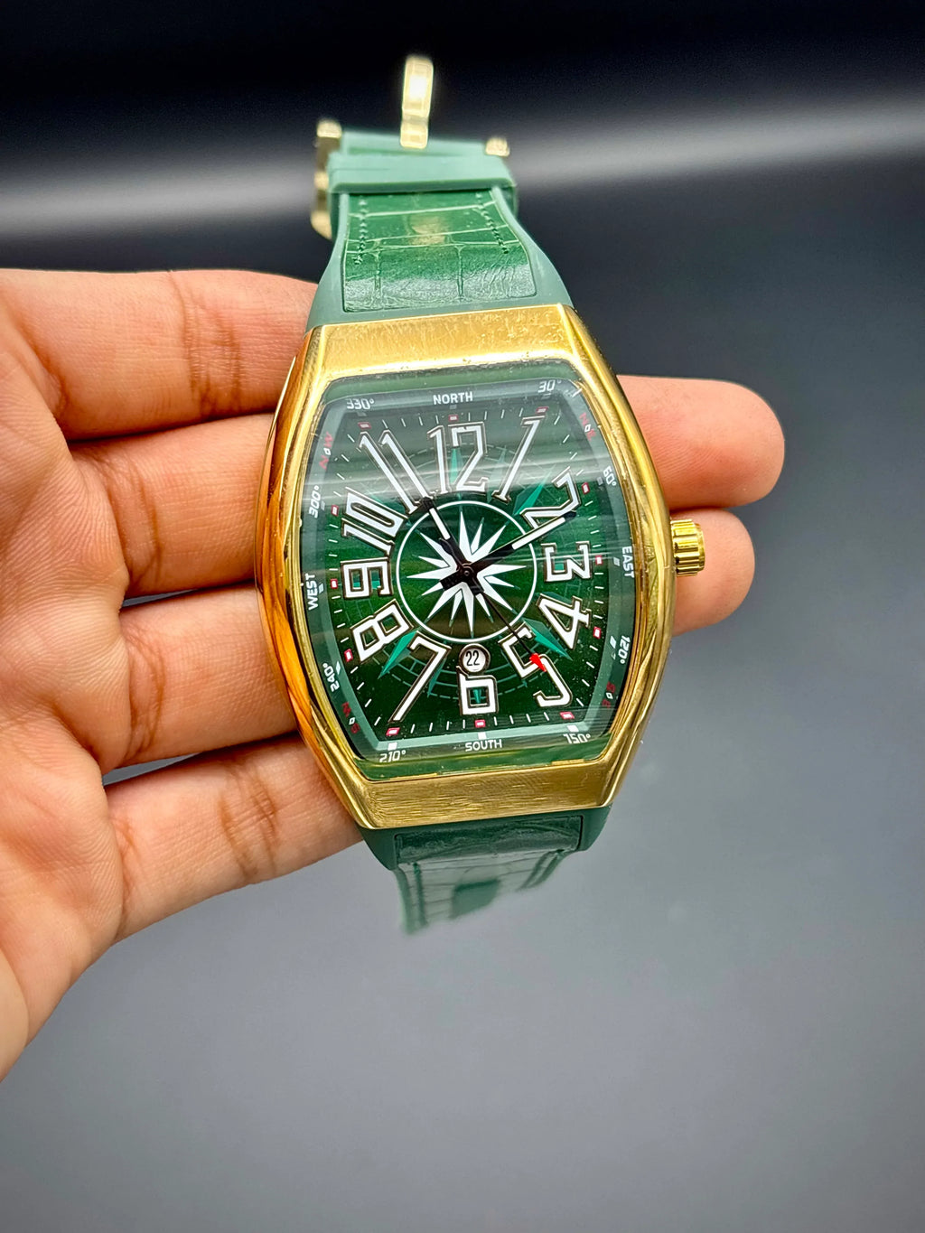 Franck Muller – Green Dial with Gold Case & Green Leather Strap - elapse