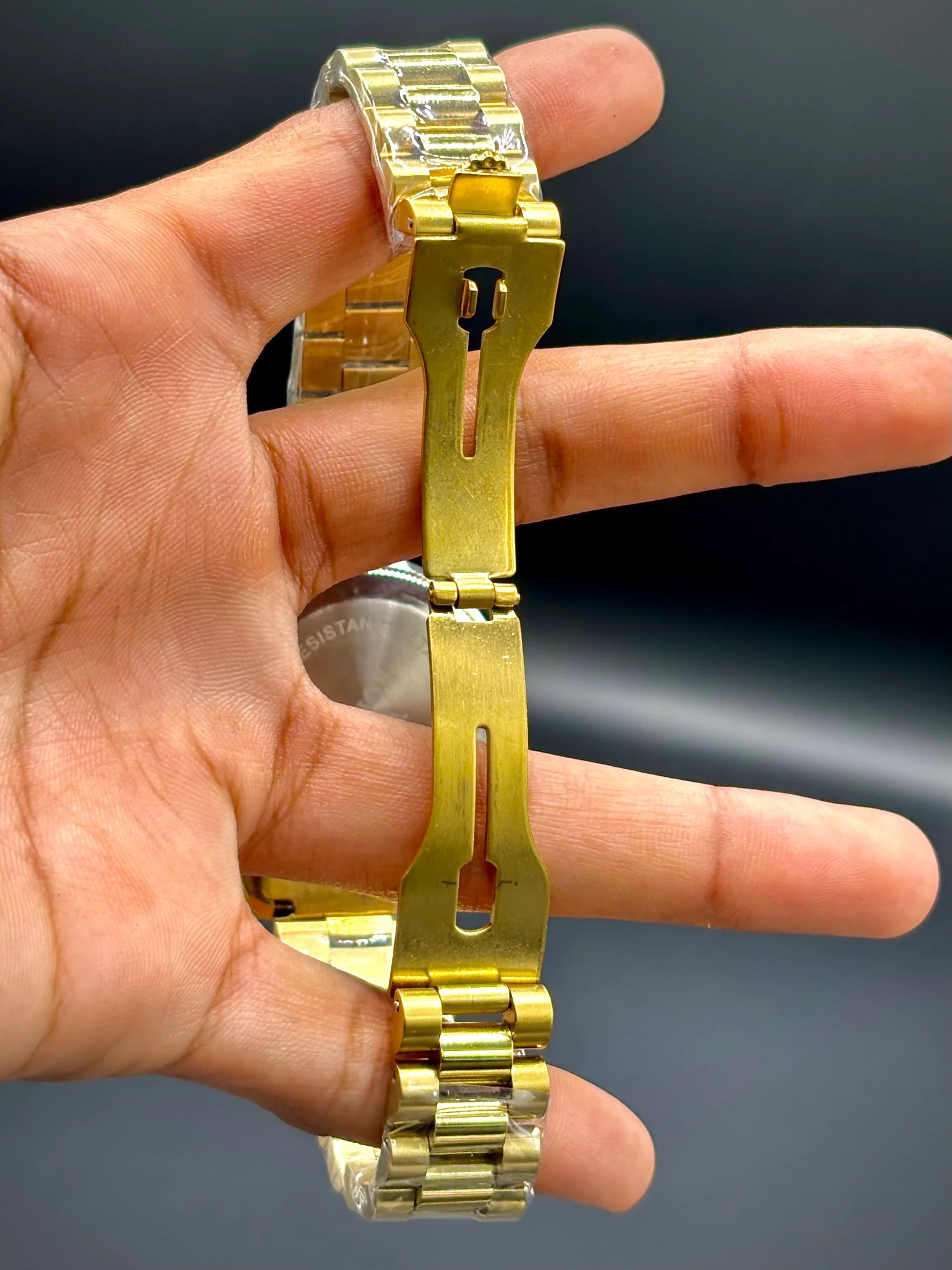 Black Dial Golden Chain Watch – Datejust 41 - elapse