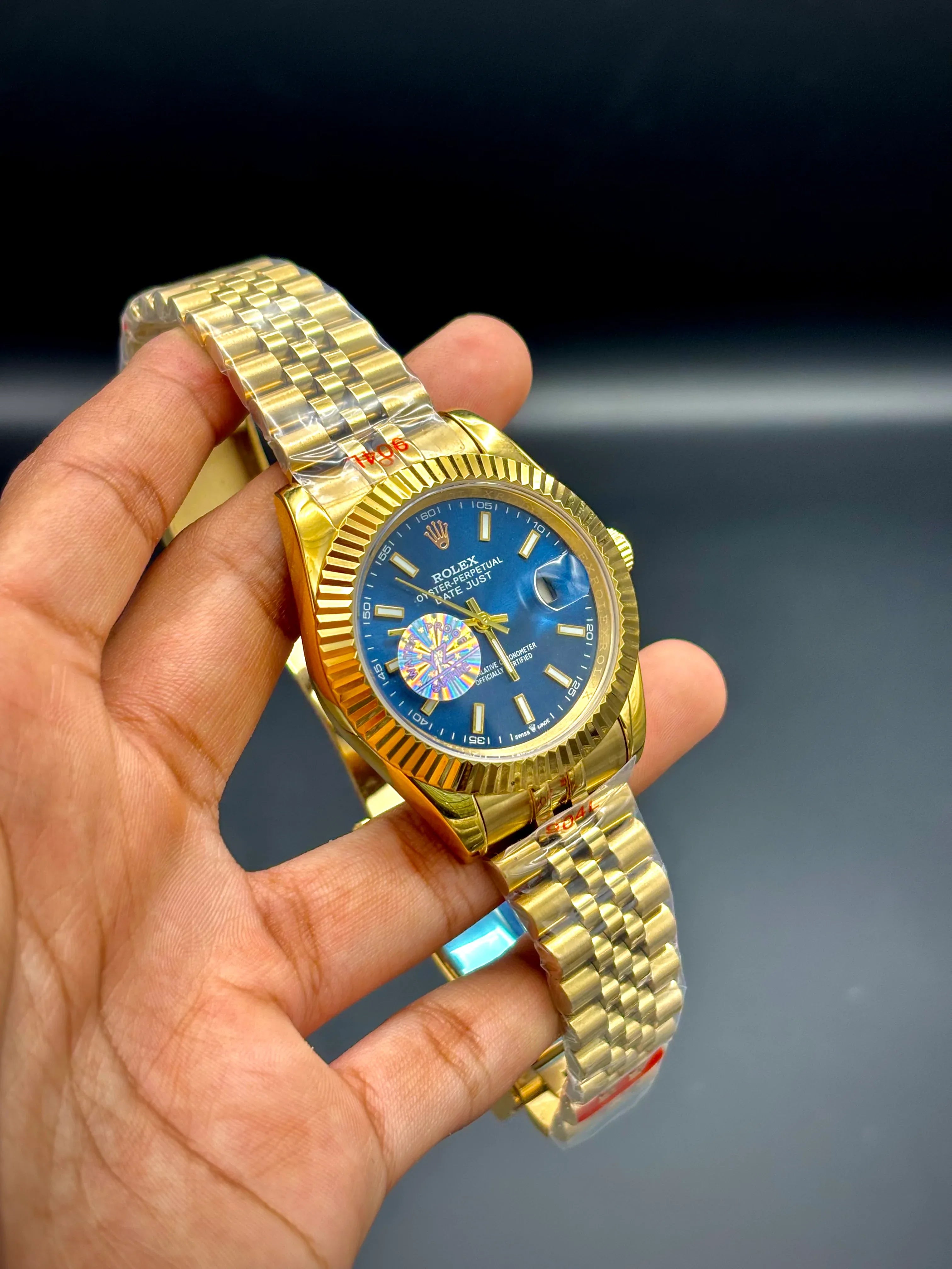 Master Grade YZ Day-Date – Rolex-Inspired Gold Watch (Blue Dial) - elapse