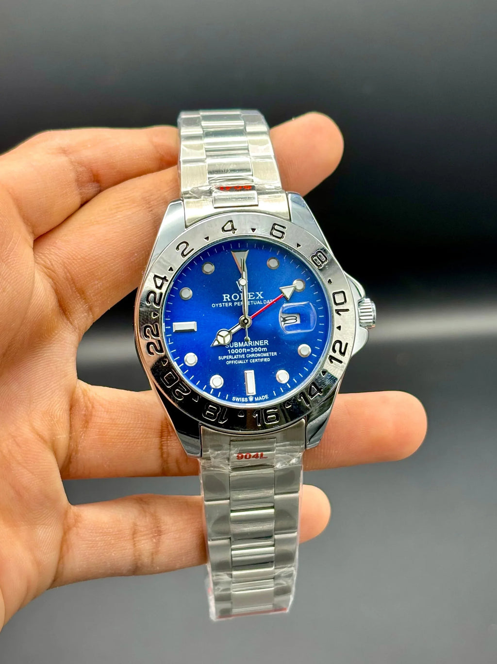 Blue Dial GMT Style Watch – Silver Bracelet (41 mm) - elapse
