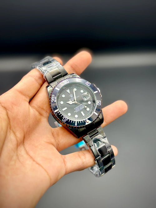 Black Dial Submariner Style Watch – 41 mm - elapse