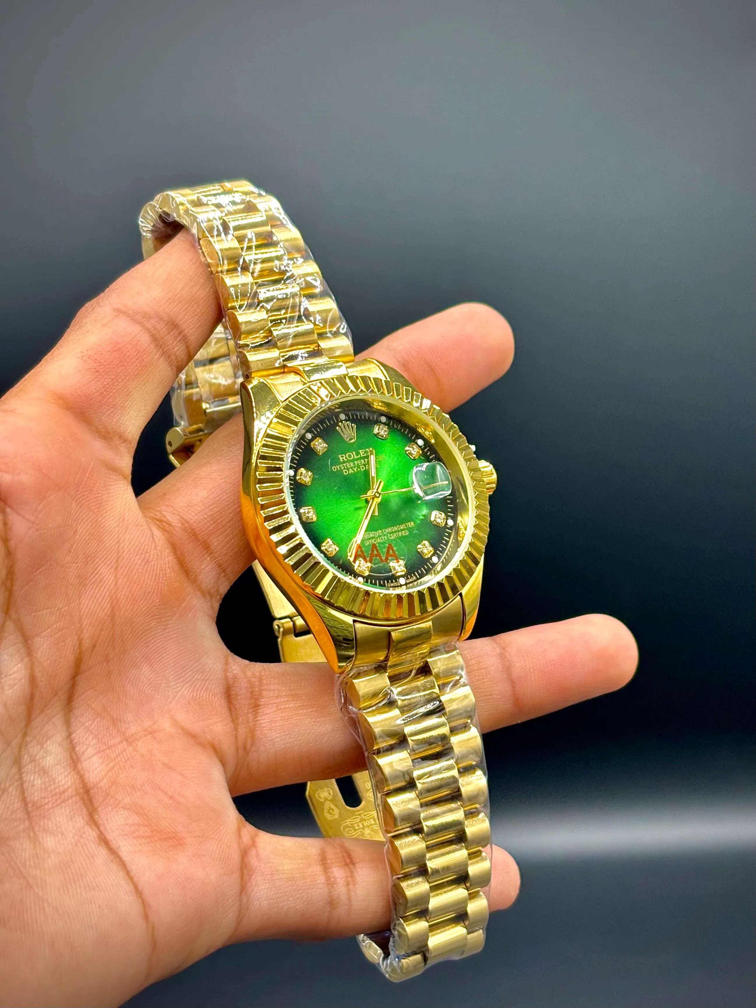 Rolex Datejust 41 – Green Dial, Stainless Steel - elapse