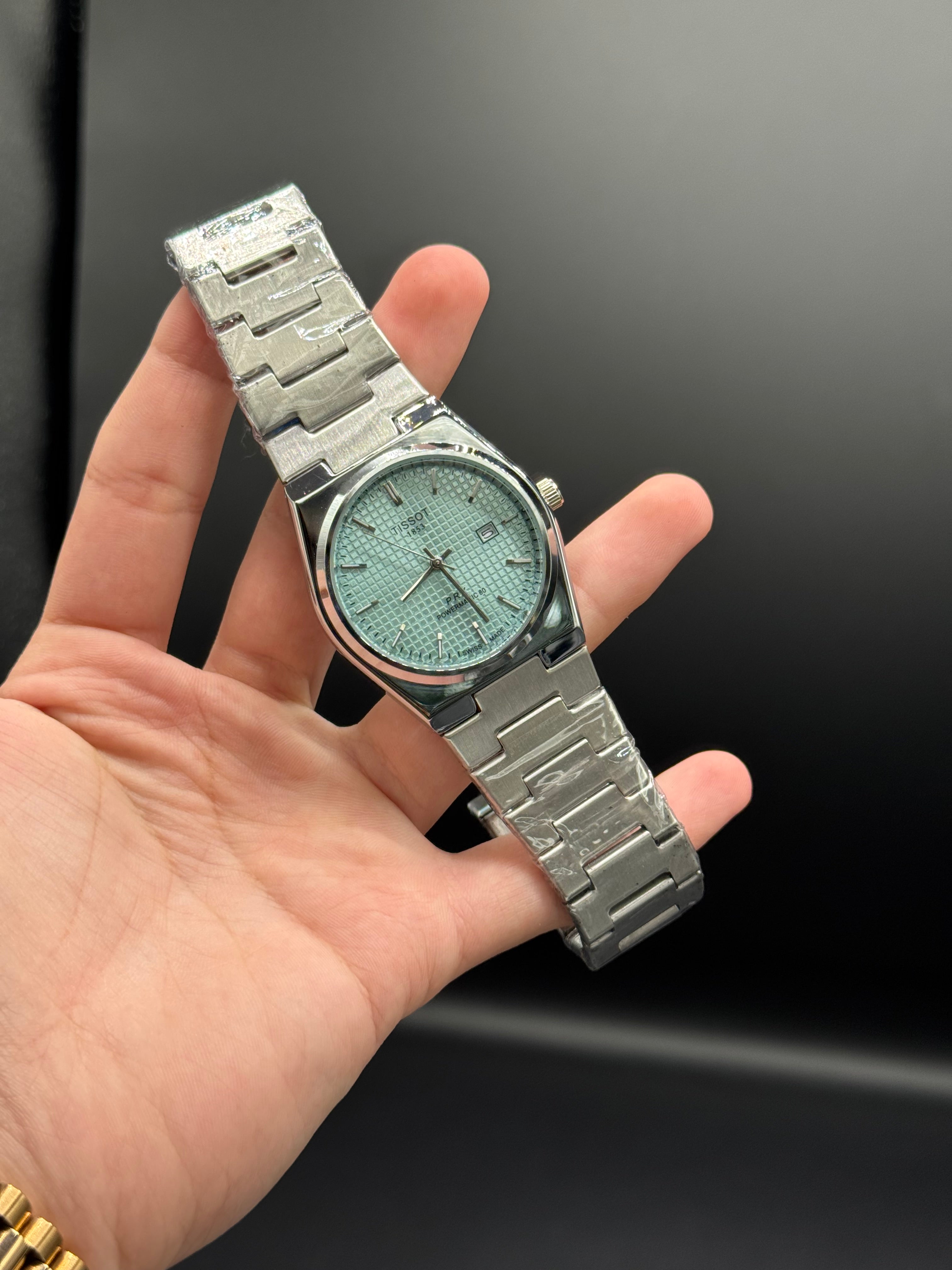 Tiffany Blue Dial Classic Style | Silver Stainless Steel Bracelet | Slim Elegant Case | Date Function