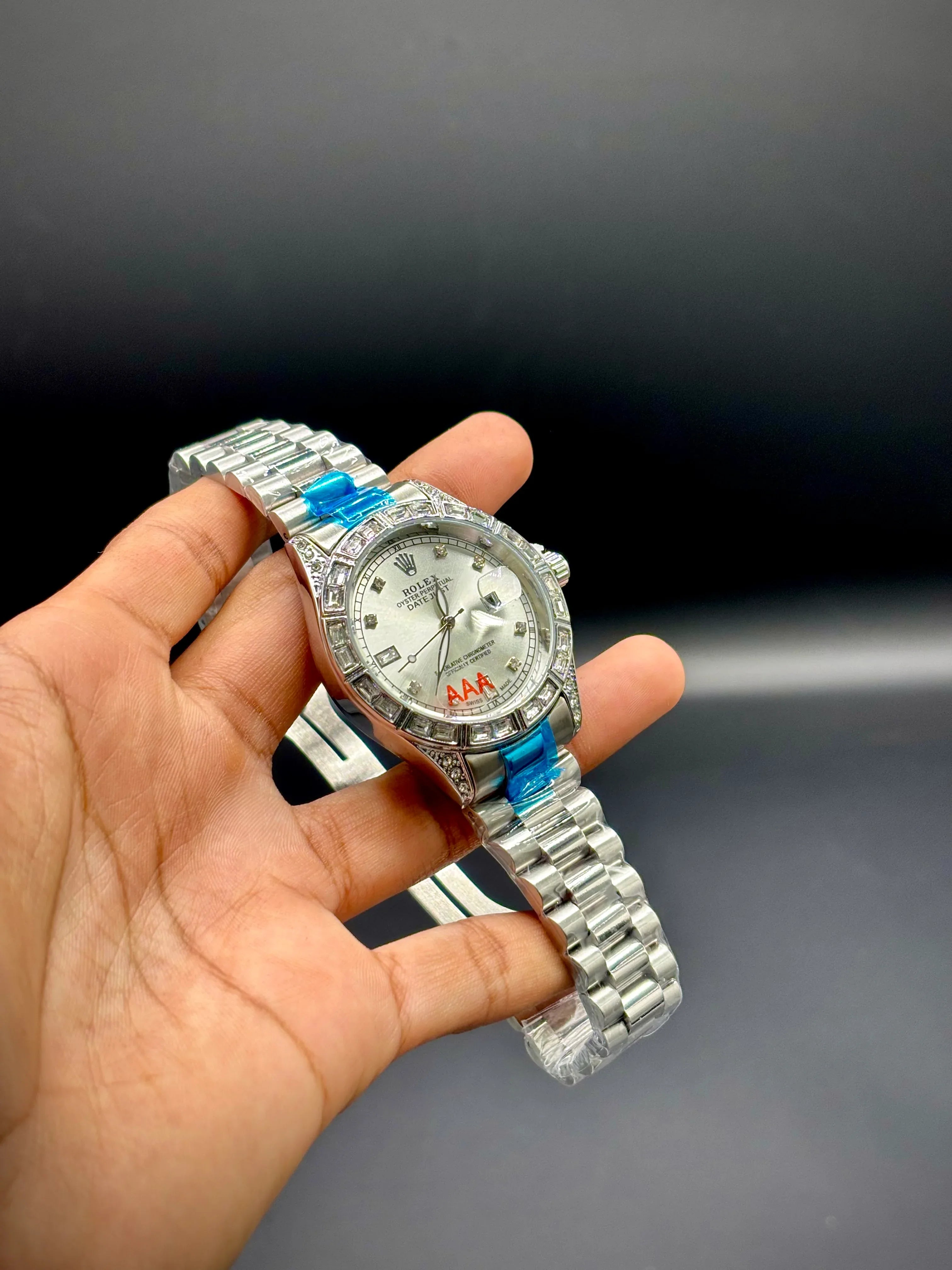 White Dial Full Silver Watch with Crystal Bezel – Datejust 41 - elapse