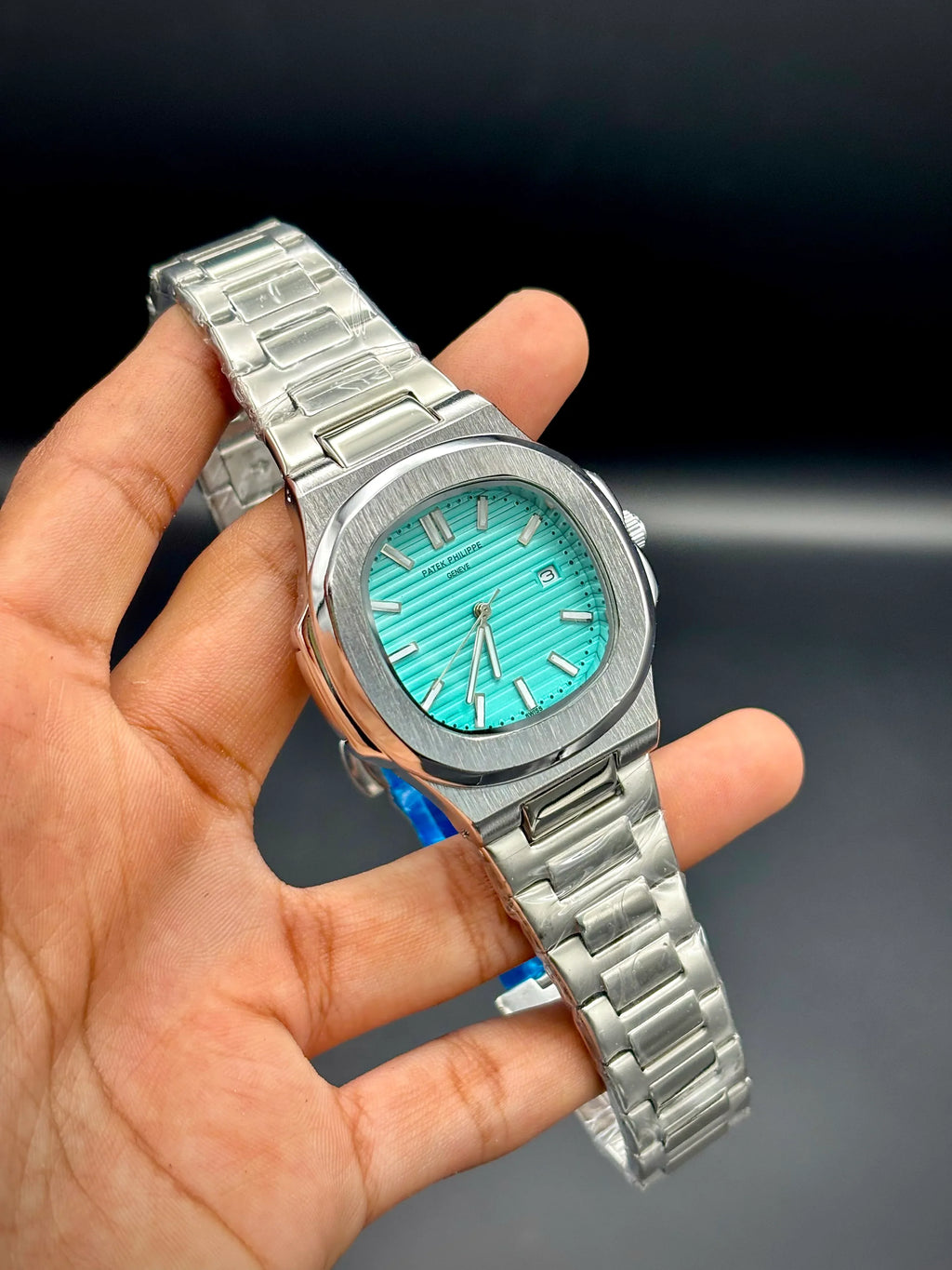 Patek Philippe Nautilus Stainless Steel – Tiffany Blue Dial with Date - elapse