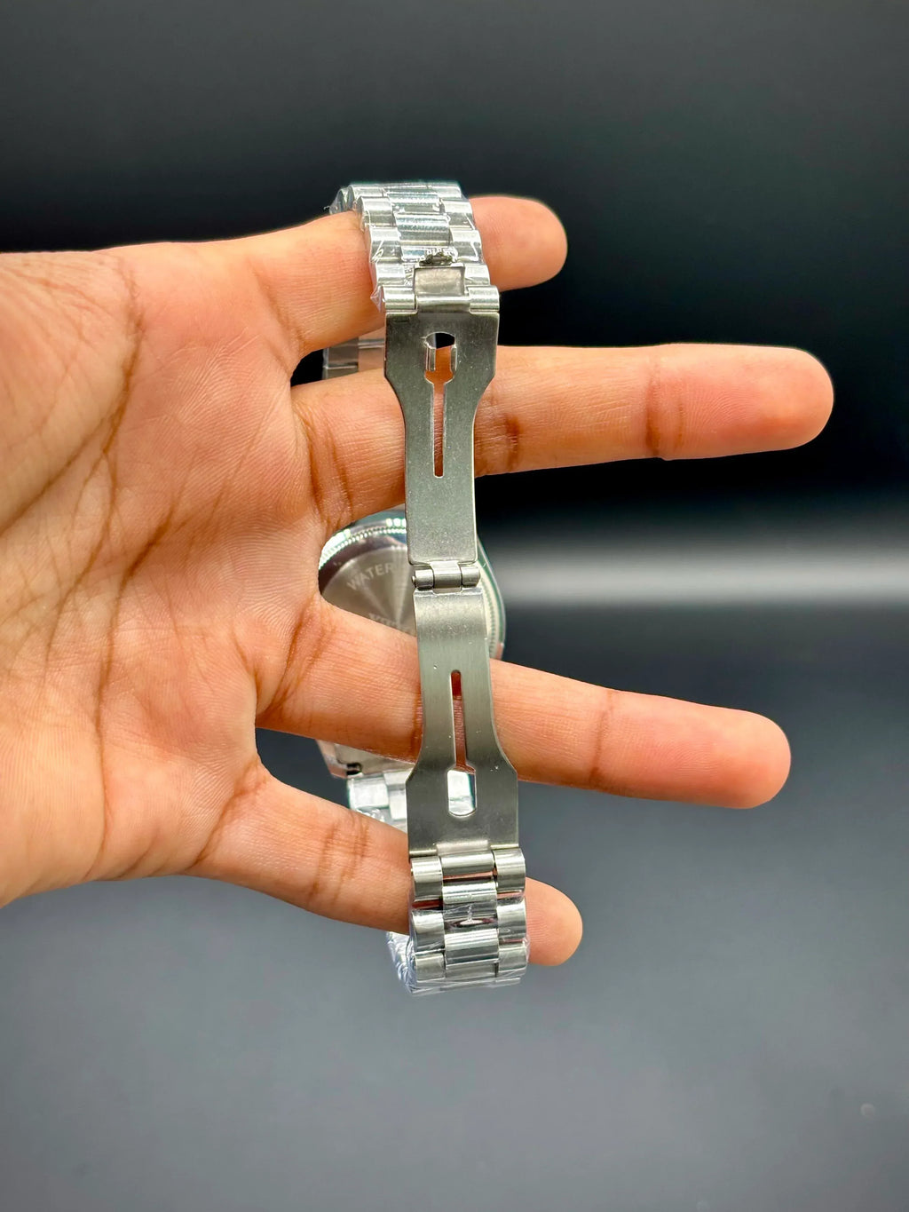 Red Dial Silver Chain Watch – Datejust 41 - elapse