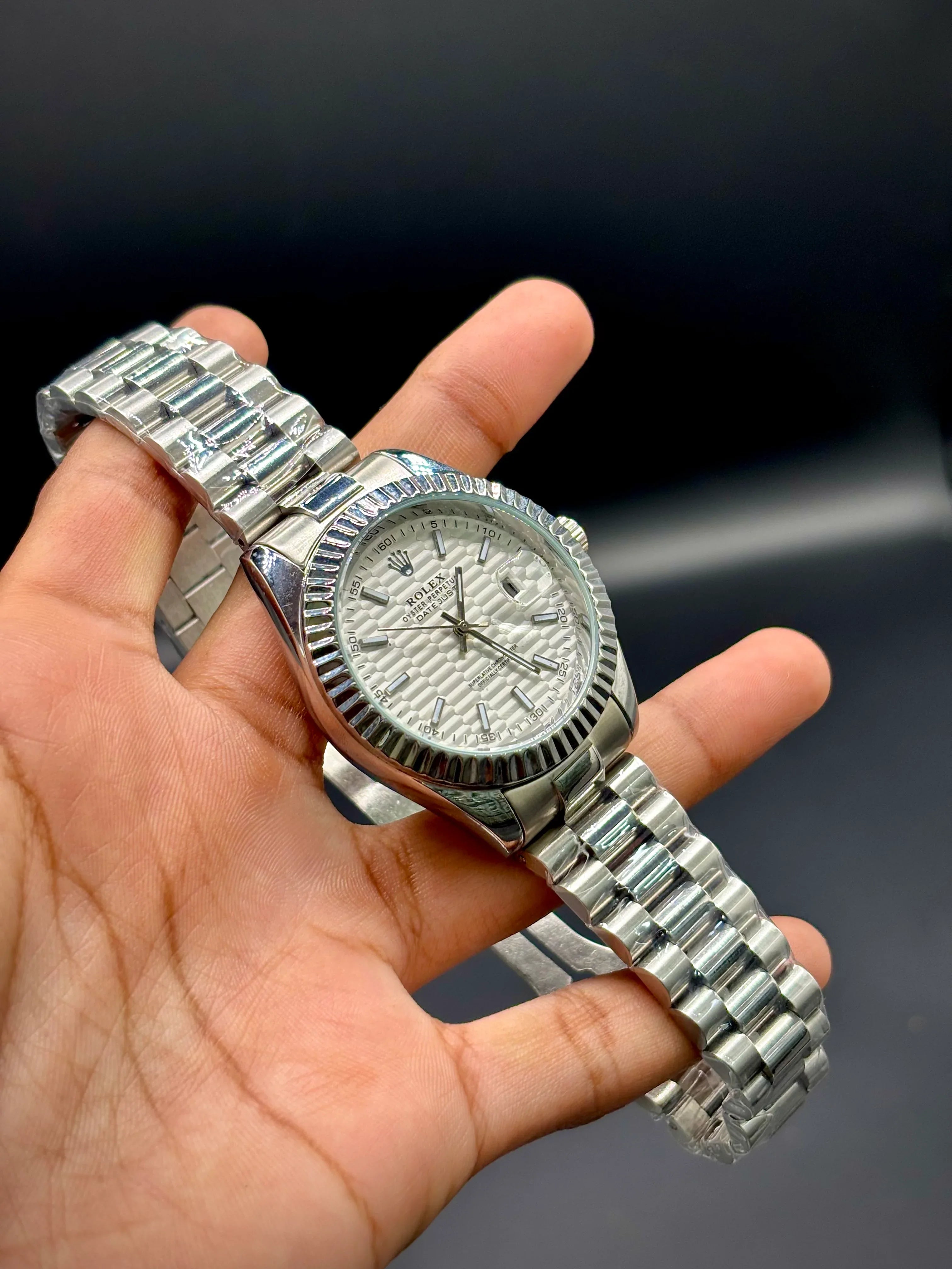 White Textured Dial Silver Chain Watch – Datejust 41 - elapse